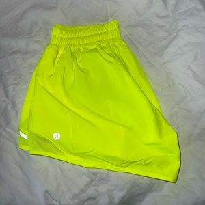 lululemon hotty hot shorts